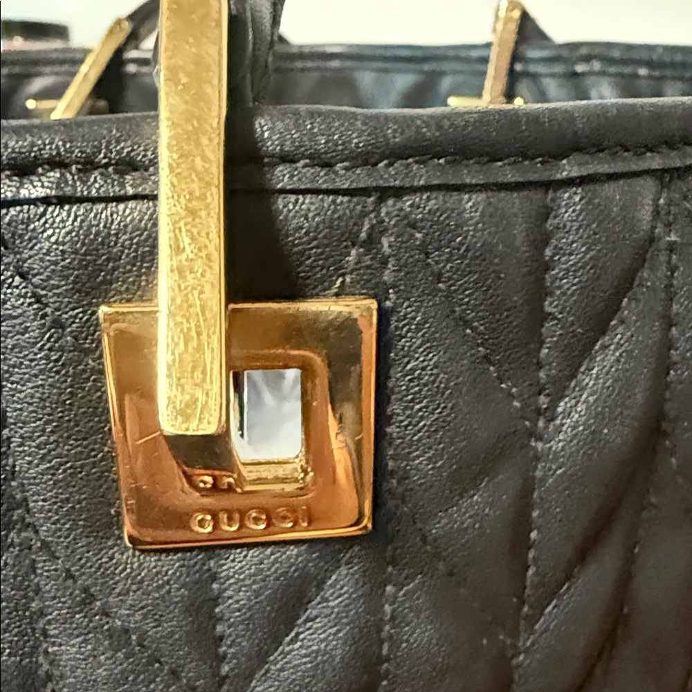 Authentic Black Gucci Quilted Leather Tote with Gold Hardware & GG wallet - Picture 10 of 16